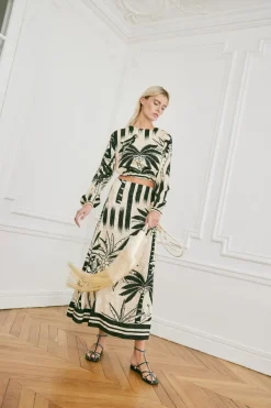 Desert Palms Top